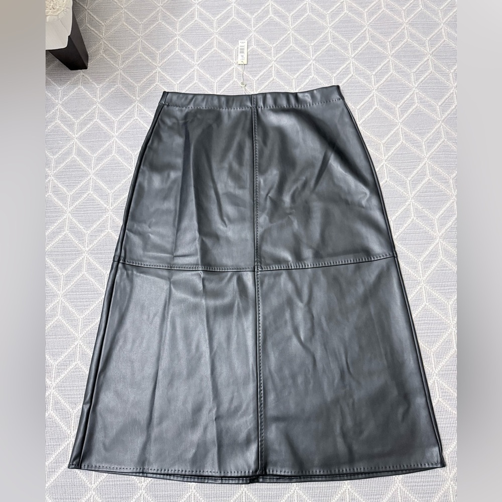 Women’s Max Studio Black Faux Leather A Line Skirt